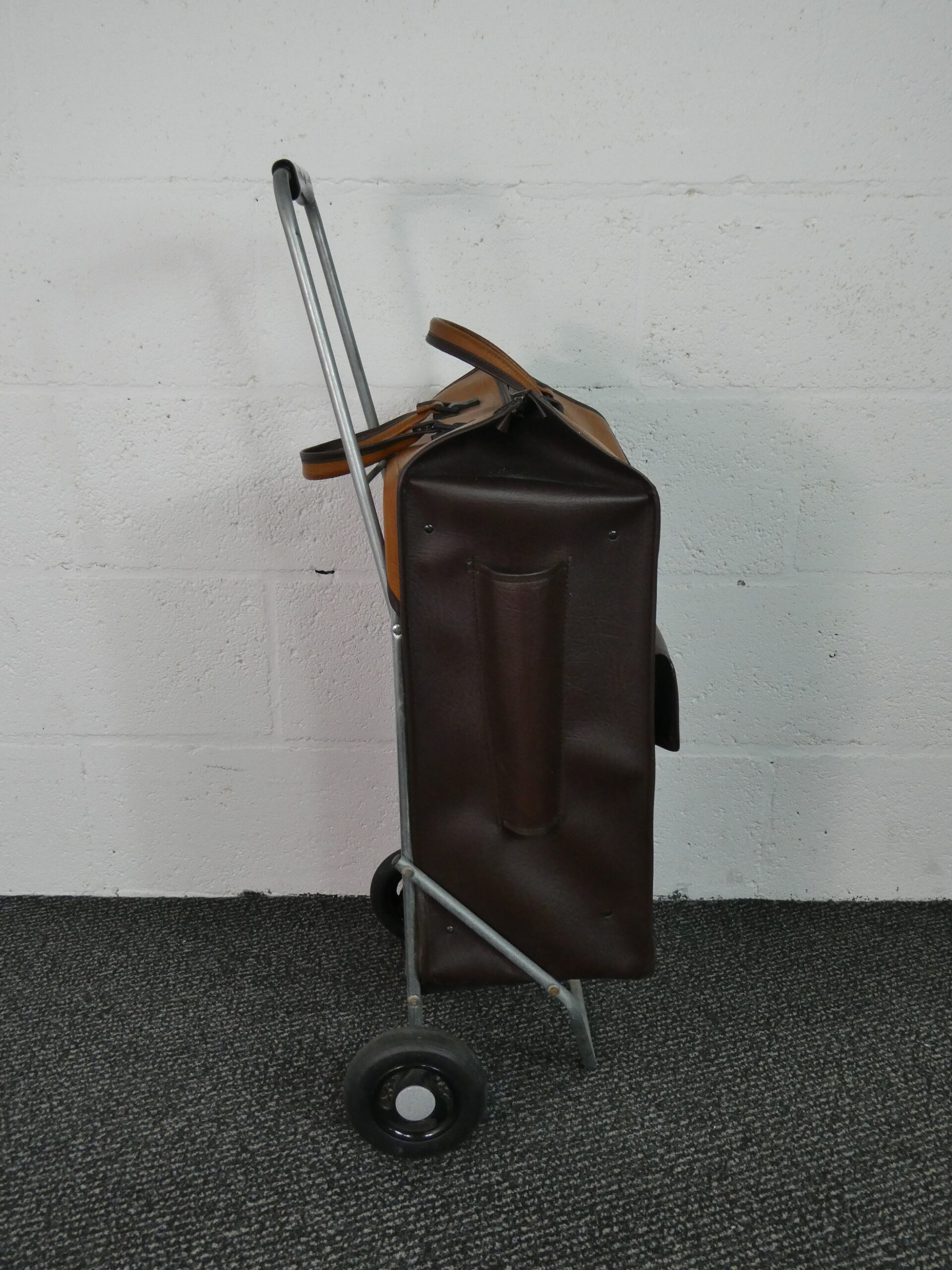 Shopping Trolley - Hadlum Shopping Trolley