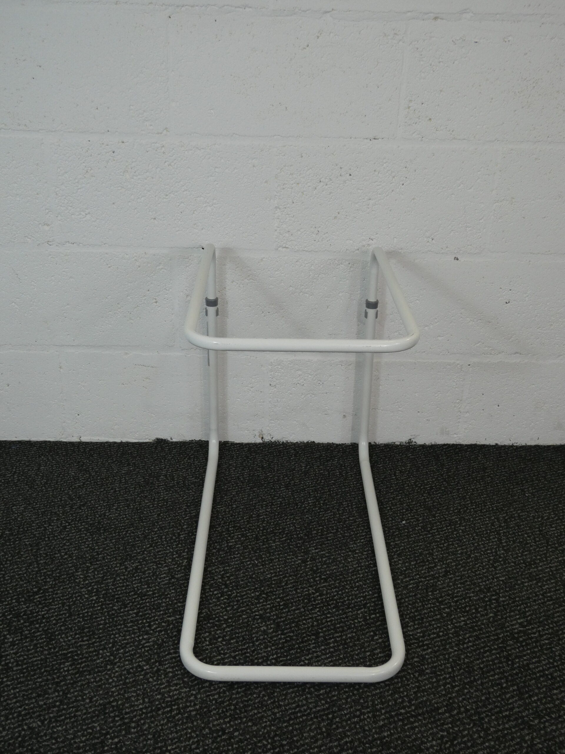 Bed - Aidapt Height Adjustable Bed Cradle