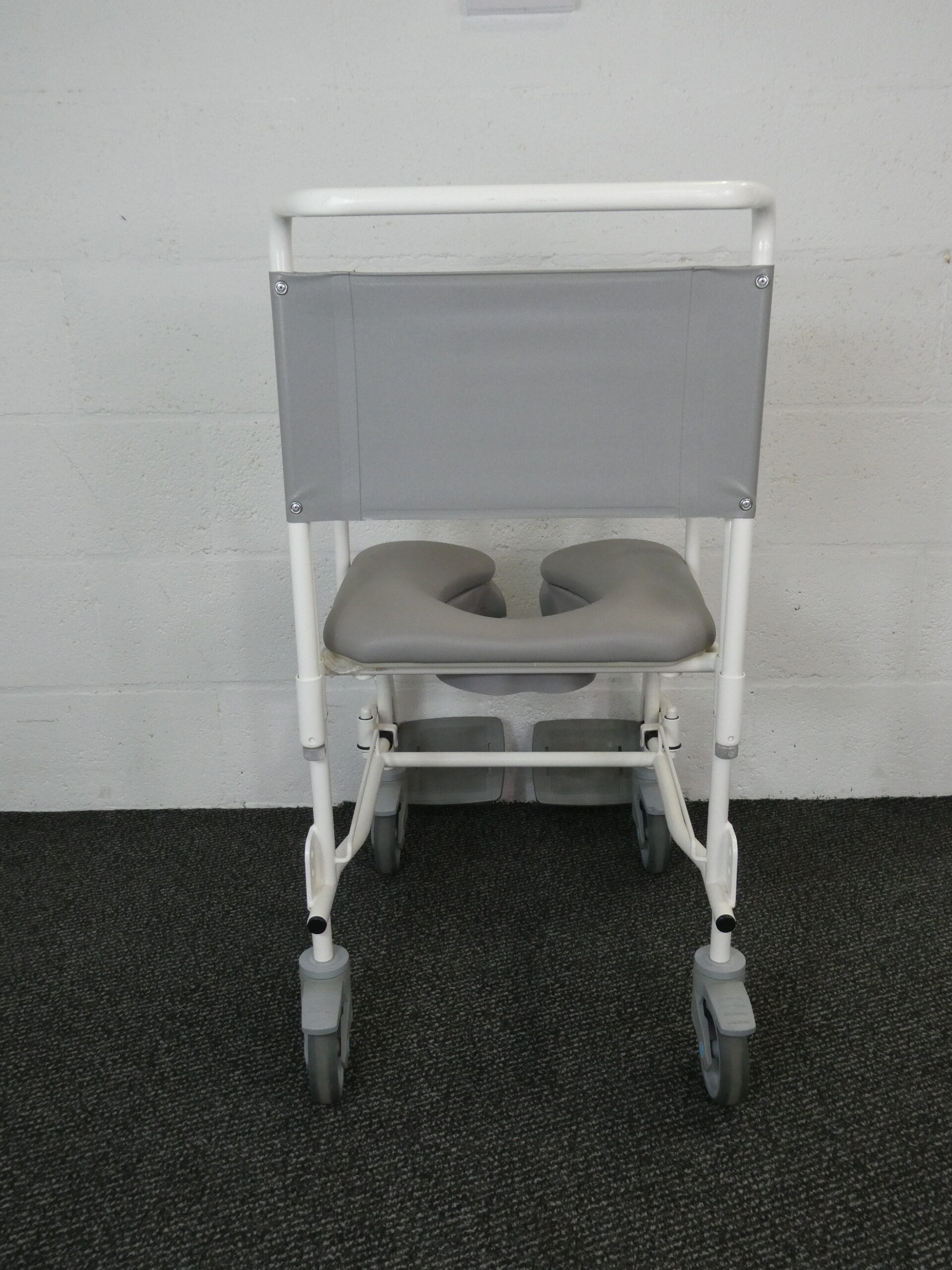 Shower Chair - Freeway T40 Shower Commode Chair