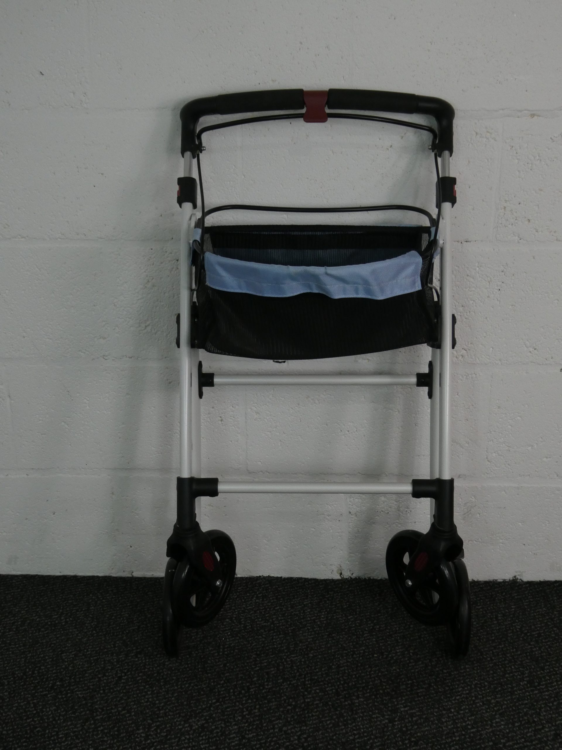 Walker - Days Breeze Indoor 4 Wheel Rollator (without Tray)